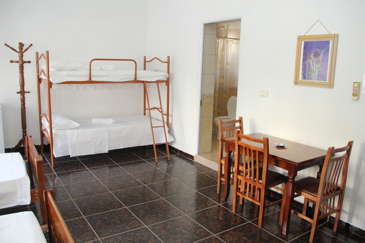 Hotel Italia Tirana Bagian luar foto