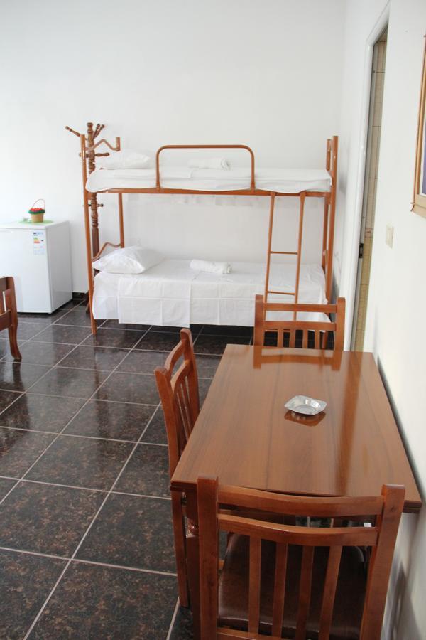 Hotel Italia Tirana Bagian luar foto